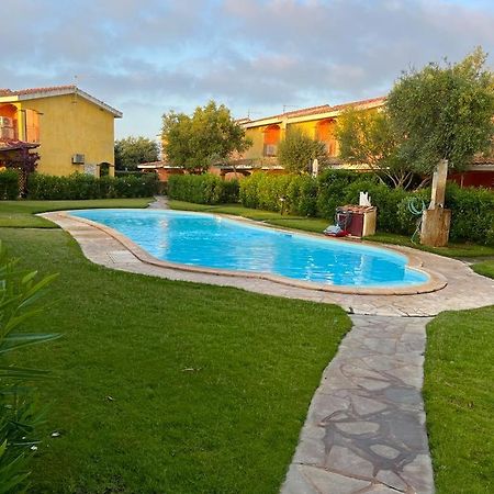 SantʼAnna Arresi Villa Juniperus Porto Pino מראה חיצוני תמונה