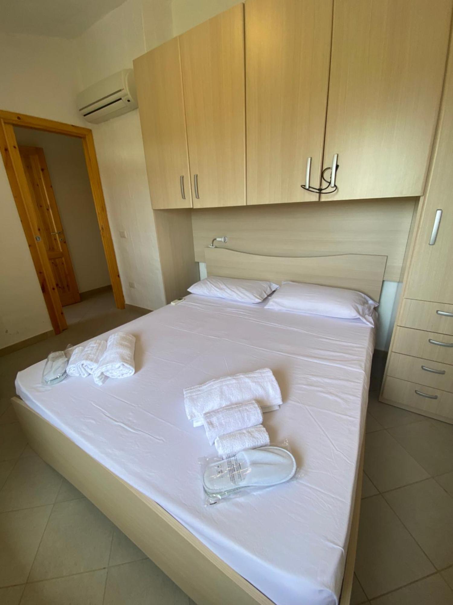 SantʼAnna Arresi Villa Juniperus Porto Pino מראה חיצוני תמונה