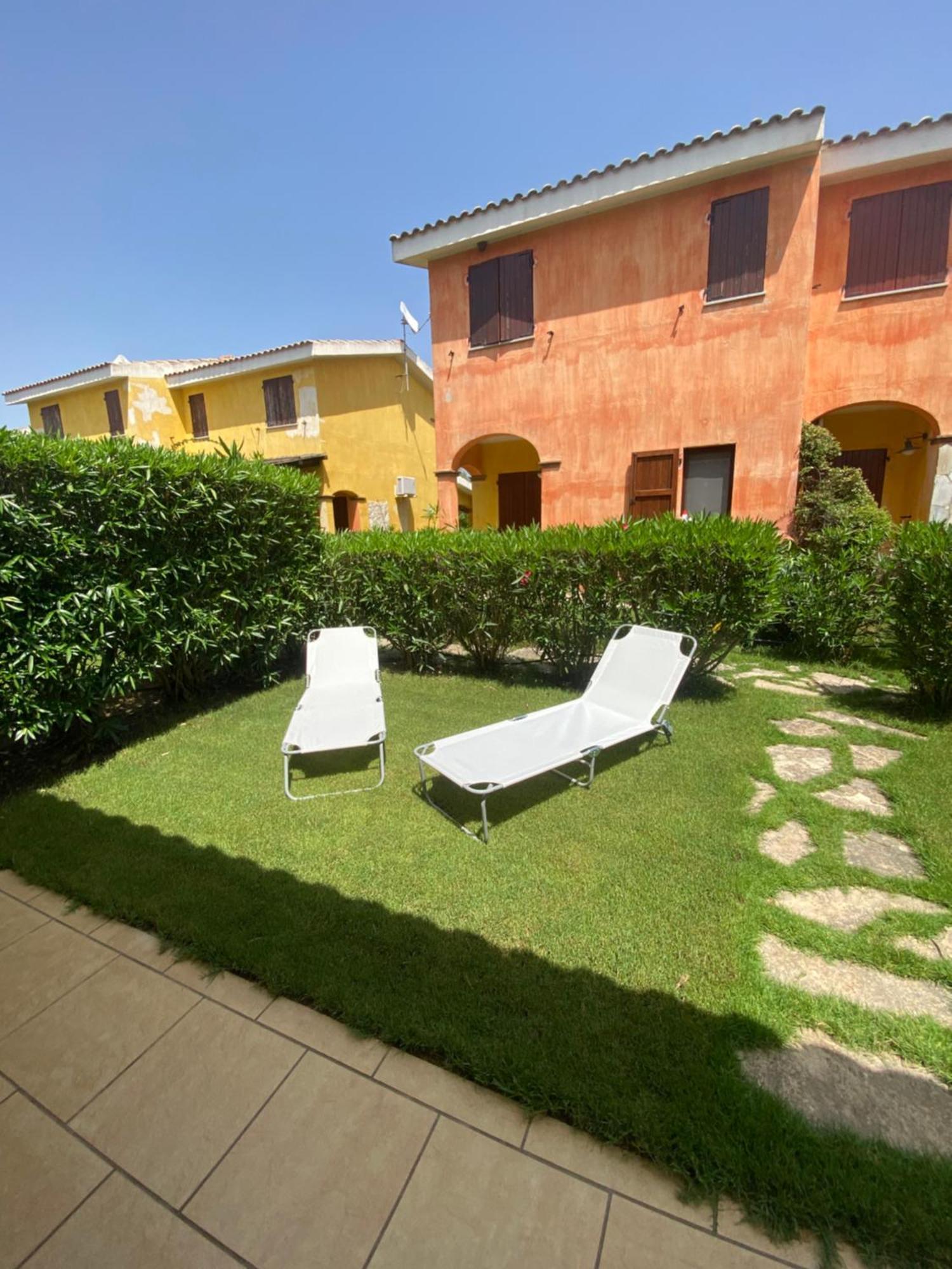 SantʼAnna Arresi Villa Juniperus Porto Pino מראה חיצוני תמונה